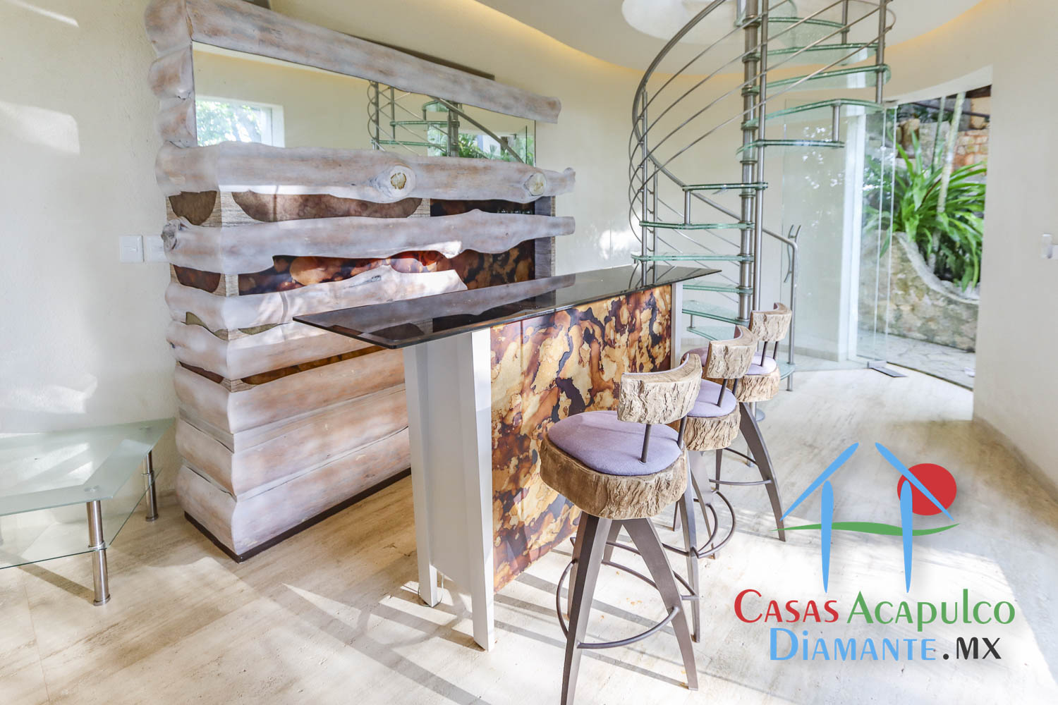 Villa Scarlet Bird - Salón de televisión 3